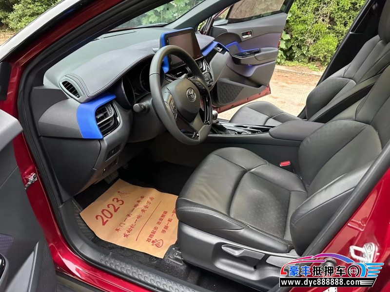 20年丰田奕泽轿车抵押车出售