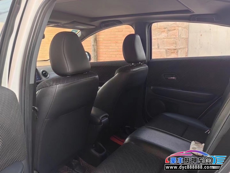 18年本田XRV轿车抵押车出售