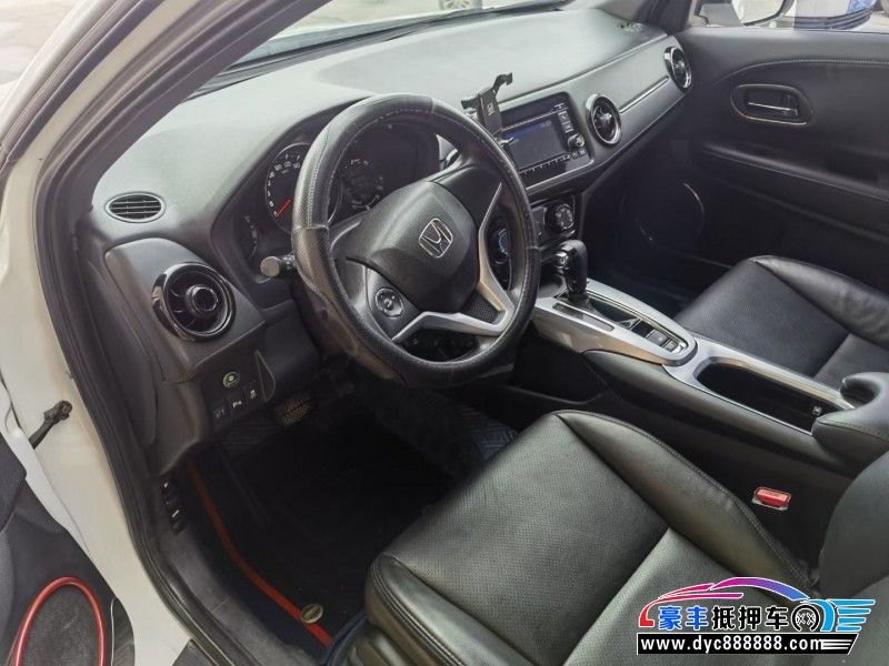 16年本田XRV轿车抵押车出售