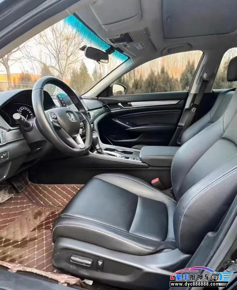 21年本田雅阁轿车抵押车出售