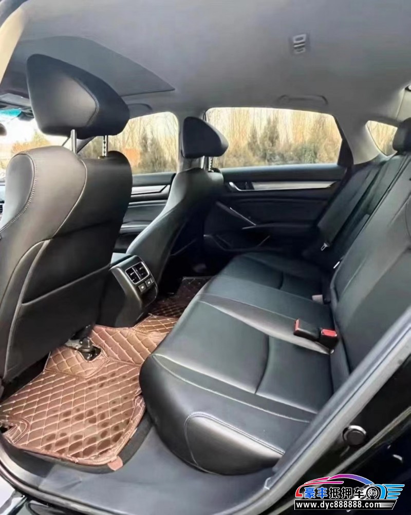 21年本田雅阁轿车抵押车出售