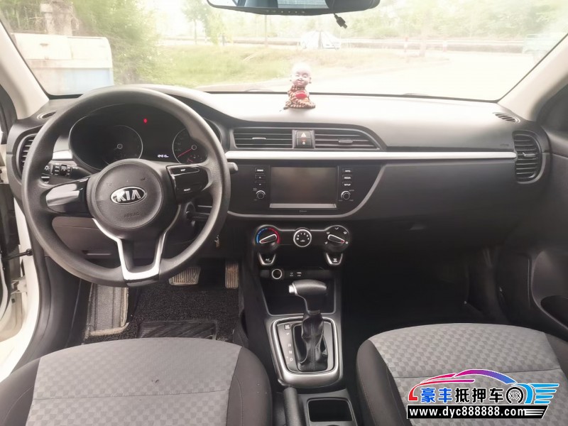 17年起亚K2轿车抵押车出售