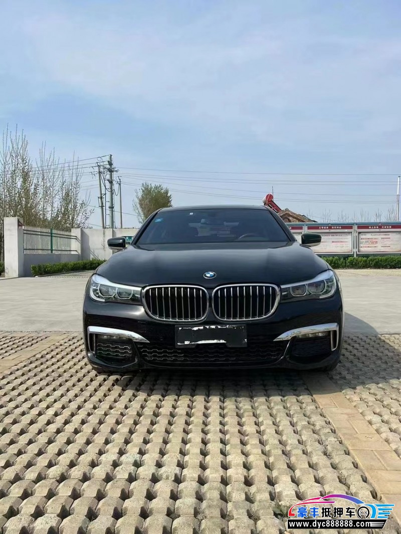 18年宝马7系轿车抵押车出售