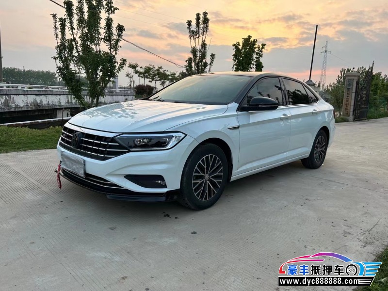 20年大众速腾轿车抵押车出售