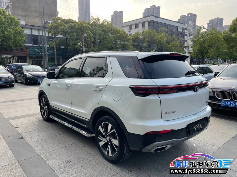 20年长安长安CS55轿车抵押车出售