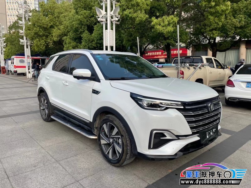 20年长安长安CS55轿车抵押车出售