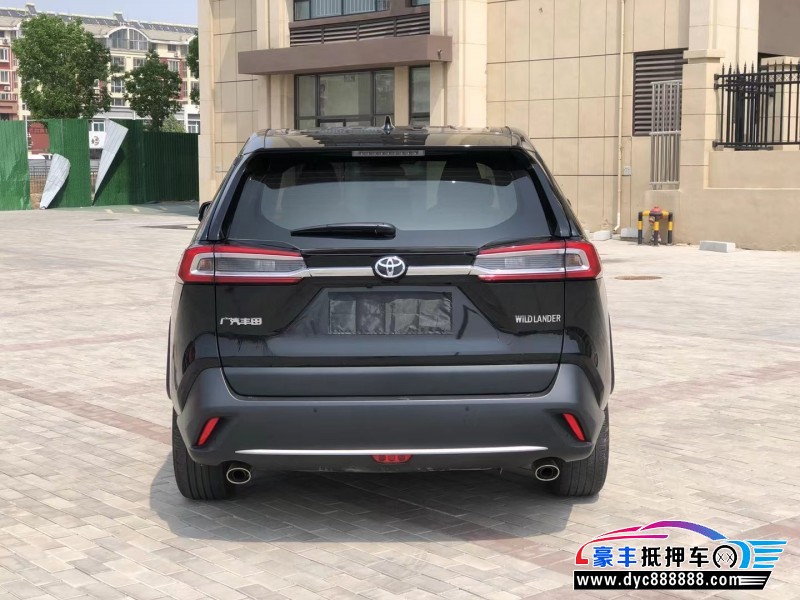 22年丰田威兰达轿车抵押车出售