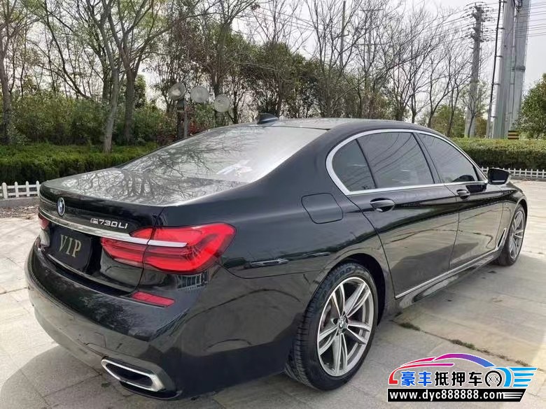 18年宝马7系轿车抵押车出售