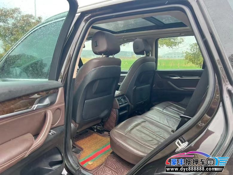 14年宝马X5轿车抵押车出售