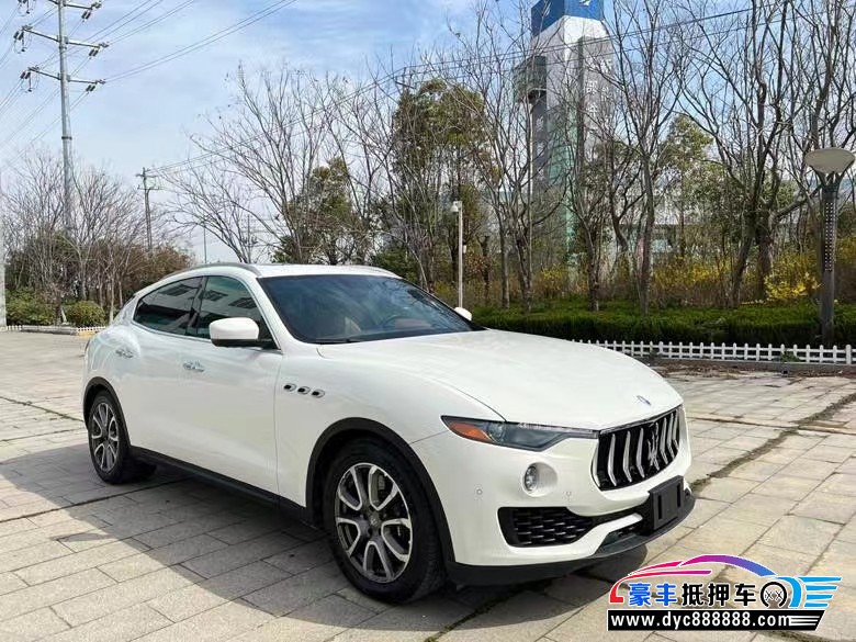 17年玛莎拉蒂莱万特轿车抵押车出售