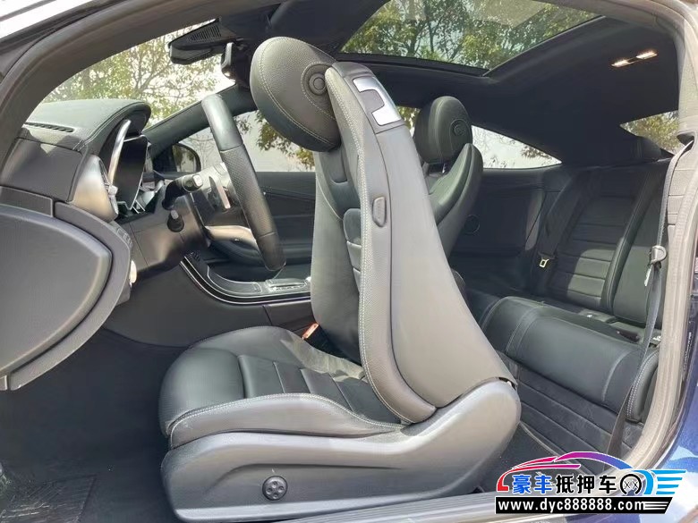 21年奔驰C轿车抵押车出售