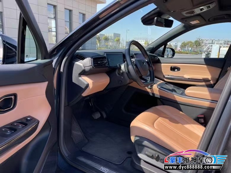 21年蔚来ES6轿车抵押车出售