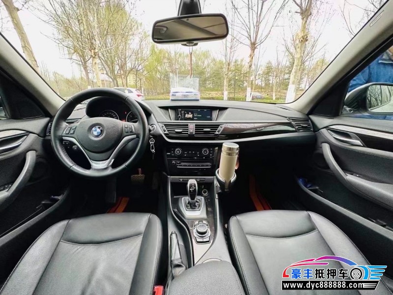 13年宝马X1轿车抵押车出售