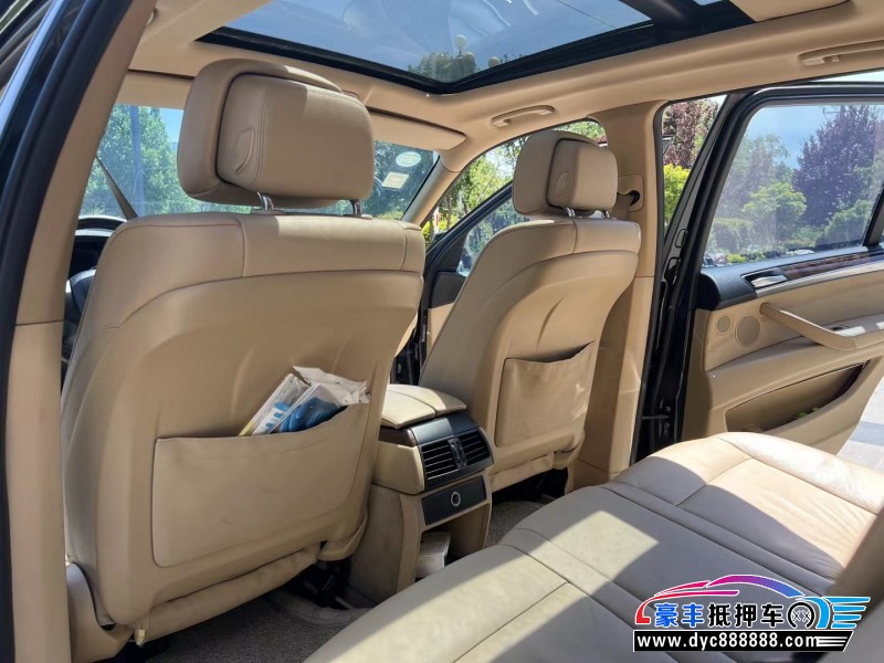 11年宝马X5轿车抵押车出售