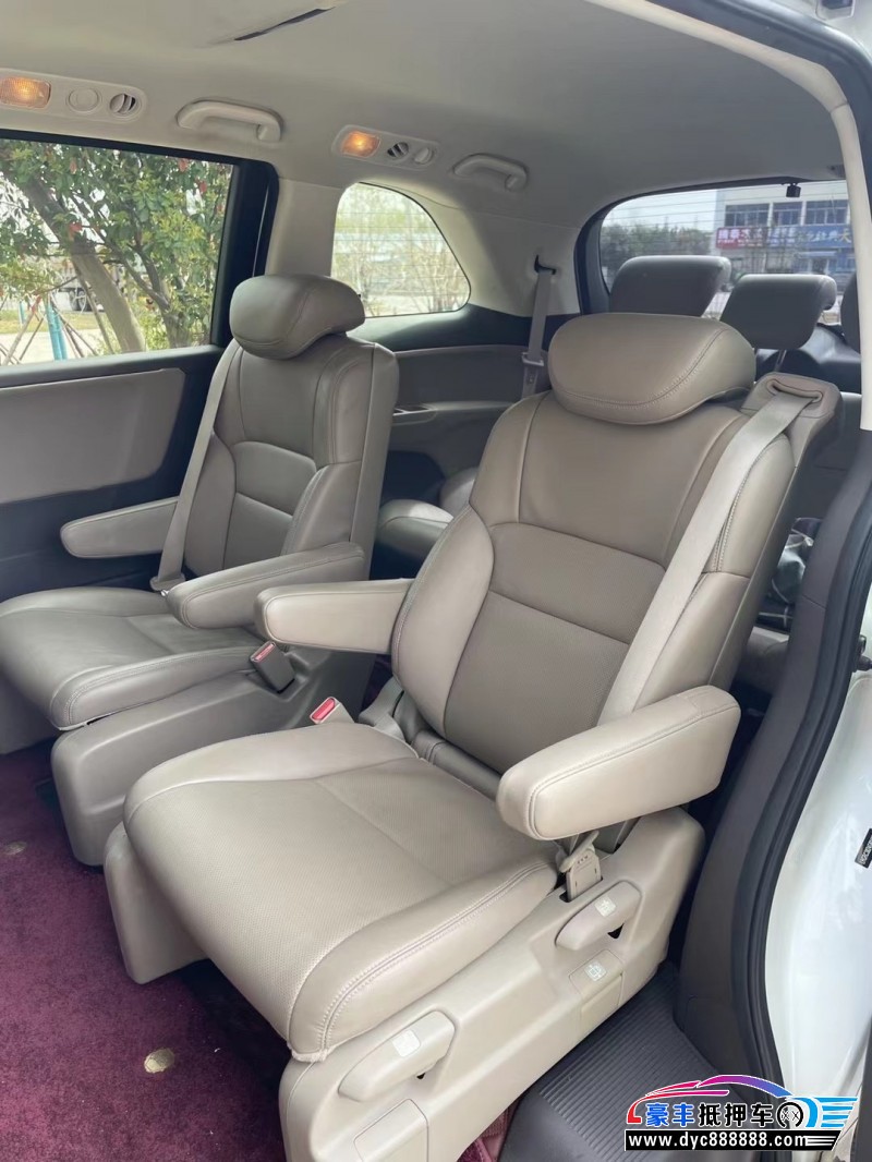 16年本田奥德赛轿车抵押车出售