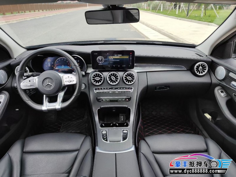 20年奔驰C轿车抵押车出售