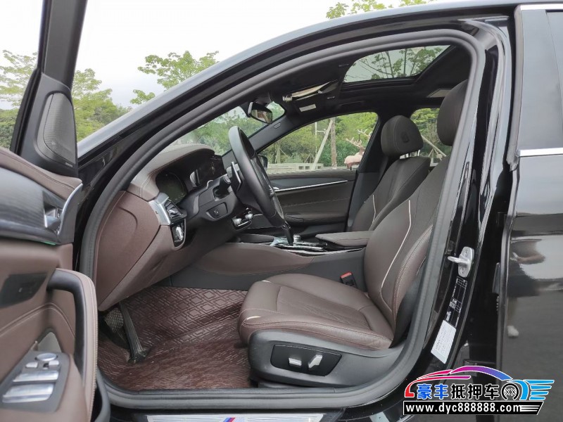 21年宝马5系轿车抵押车出售