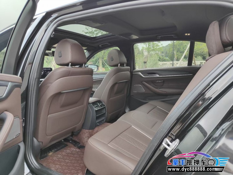 21年宝马5系轿车抵押车出售