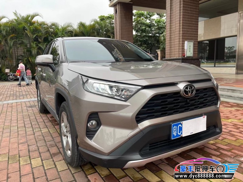 22年丰田RAV4SUV抵押车出售