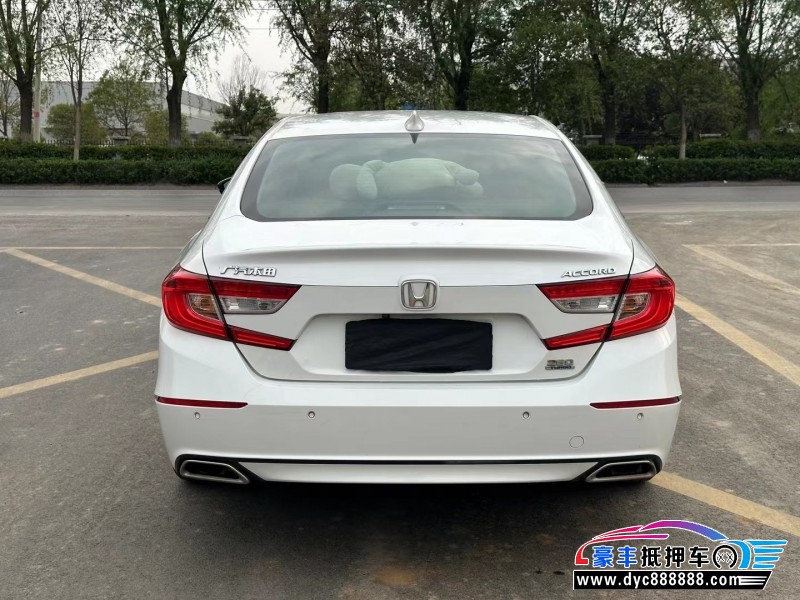 19年本田雅阁轿车抵押车出售