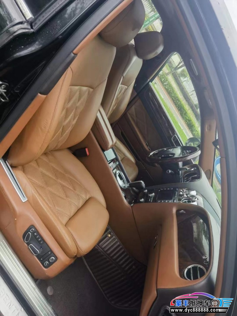 11年宾利飞驰轿车抵押车出售