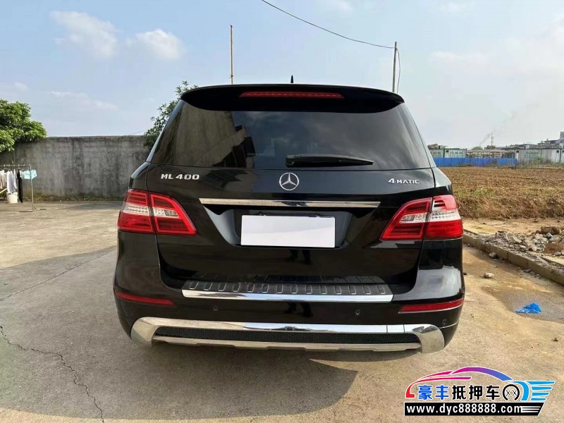 14年奔驰ML轿车抵押车出售