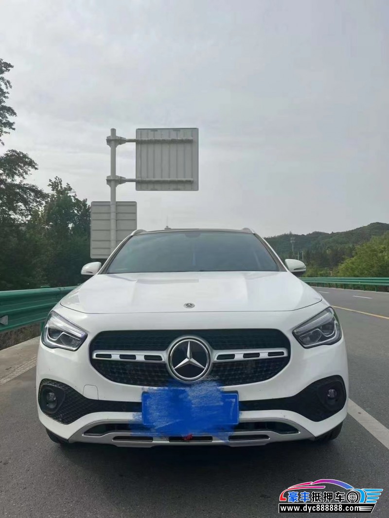 21年奔驰GLA轿车抵押车出售