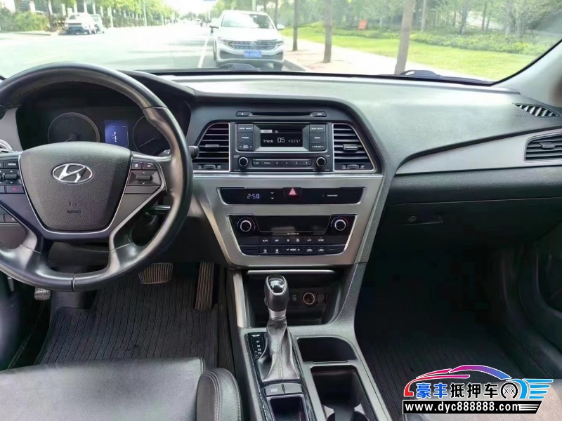 16年现代索纳塔九轿车抵押车出售