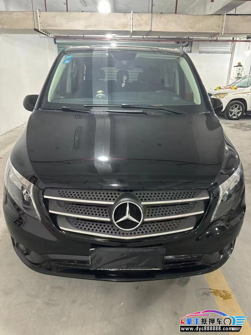 20年奔驰威霆轿车抵押车出售