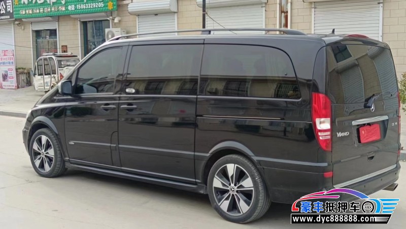 15年奔驰唯雅诺轿车抵押车出售