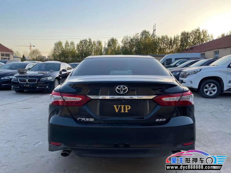 20年丰田凯美瑞轿车抵押车出售