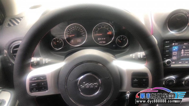 14年Jeep指南者轿车抵押车出售