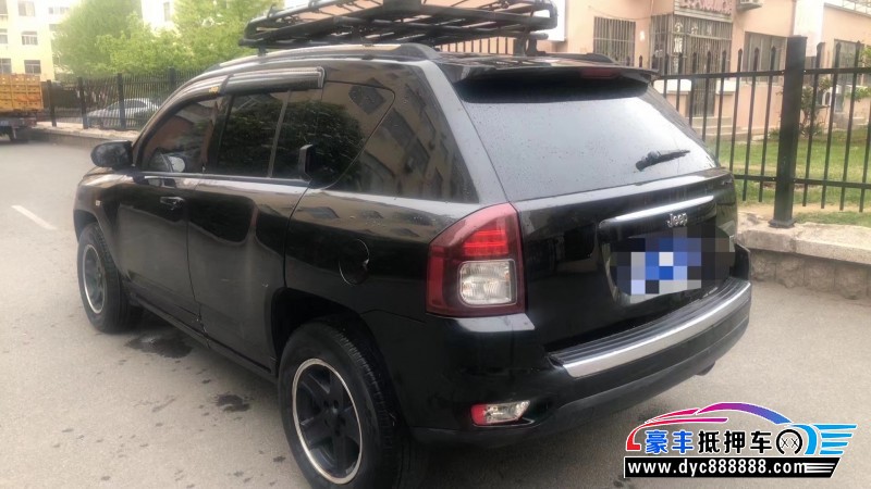 14年Jeep指南者轿车抵押车出售