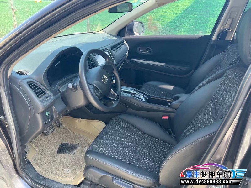 15年本田缤智轿车抵押车出售