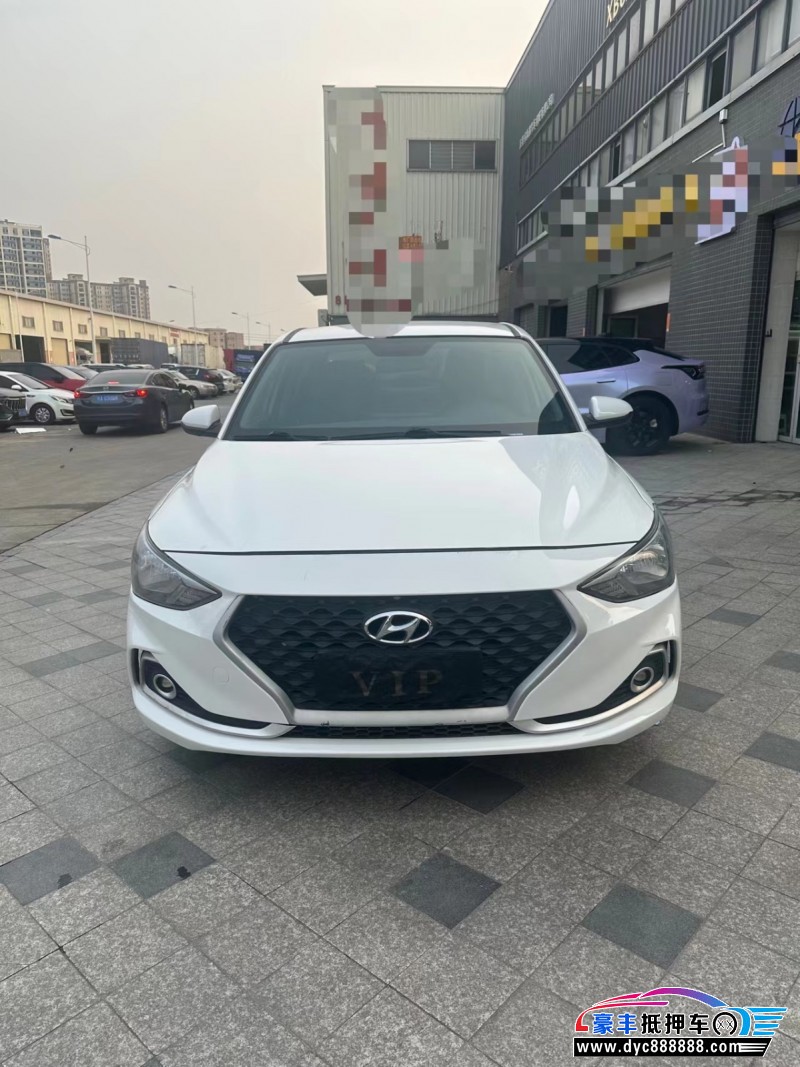 19年现代悦动轿车抵押车出售