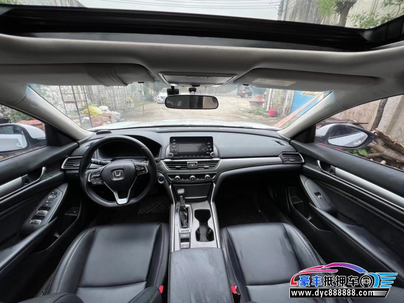 21年本田雅阁轿车抵押车出售