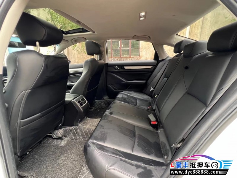 21年本田雅阁轿车抵押车出售