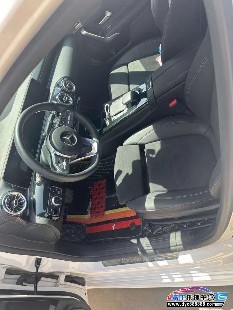 20年奔驰A轿车抵押车出售