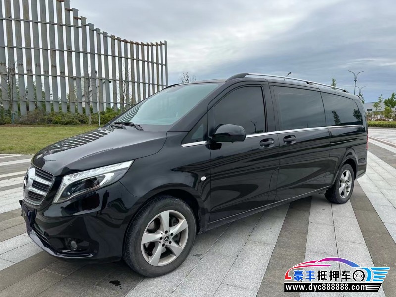 18年奔驰威霆MPV抵押车出售