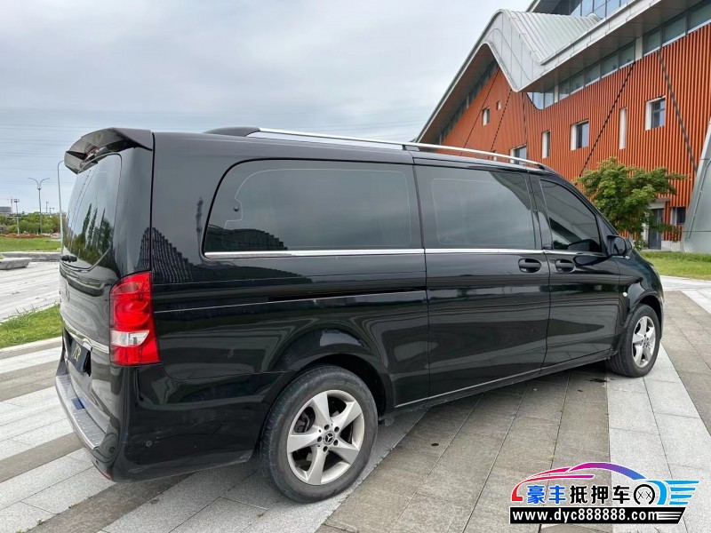 18年奔驰威霆MPV抵押车出售