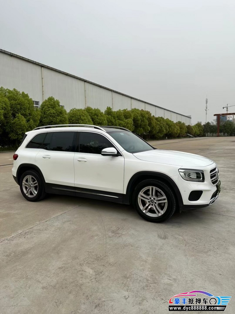 21年奔驰GLB轿车抵押车出售