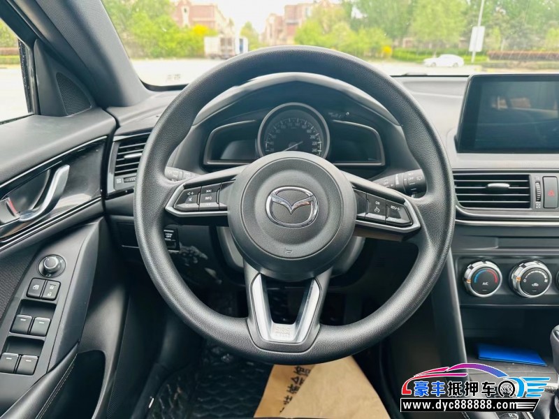 22年马自达CX-4轿车抵押车出售