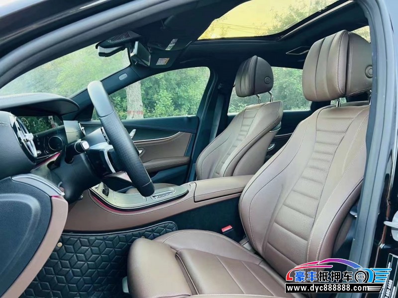 22年奔驰E轿车抵押车出售