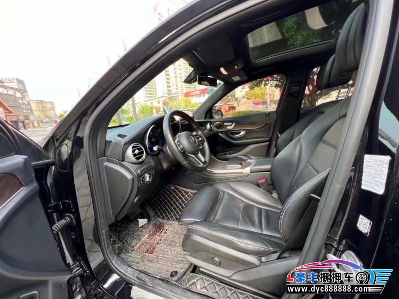 20年奔驰GLCSUV抵押车出售