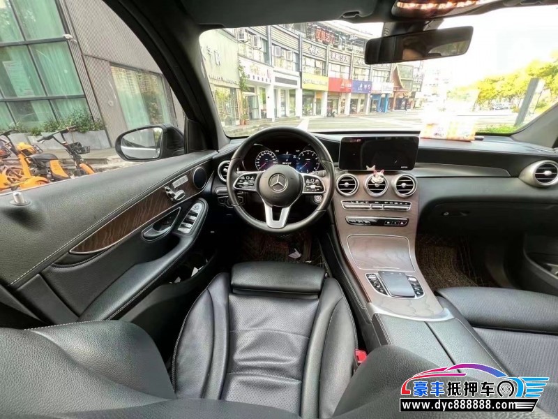 20年奔驰GLCSUV抵押车出售