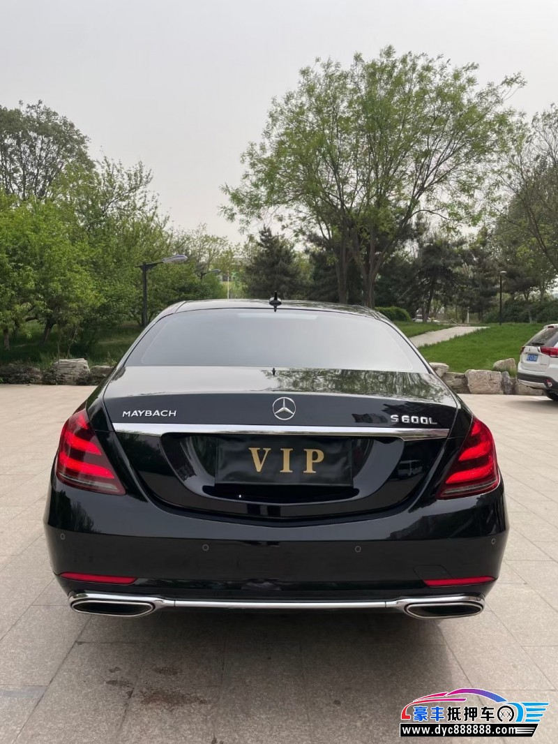 20年奔驰S轿车抵押车出售