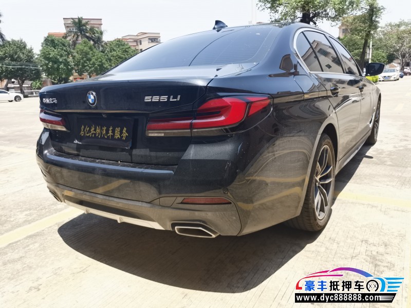 21年宝马5系轿车抵押车出售