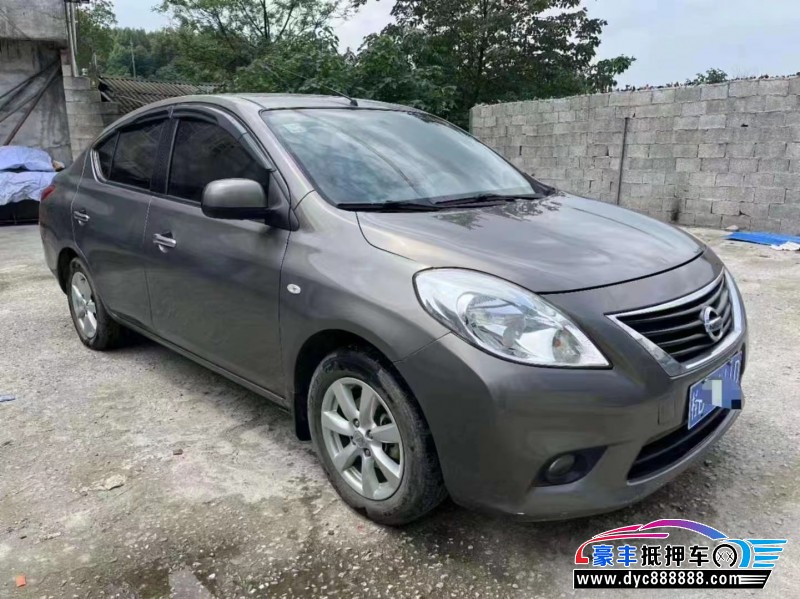 12年日产阳光轿车抵押车出售