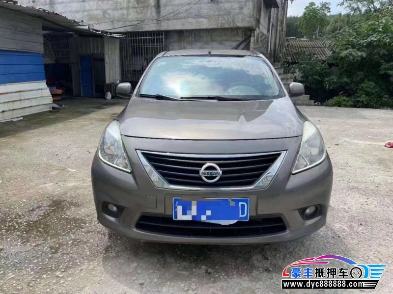 12年日产阳光轿车抵押车出售