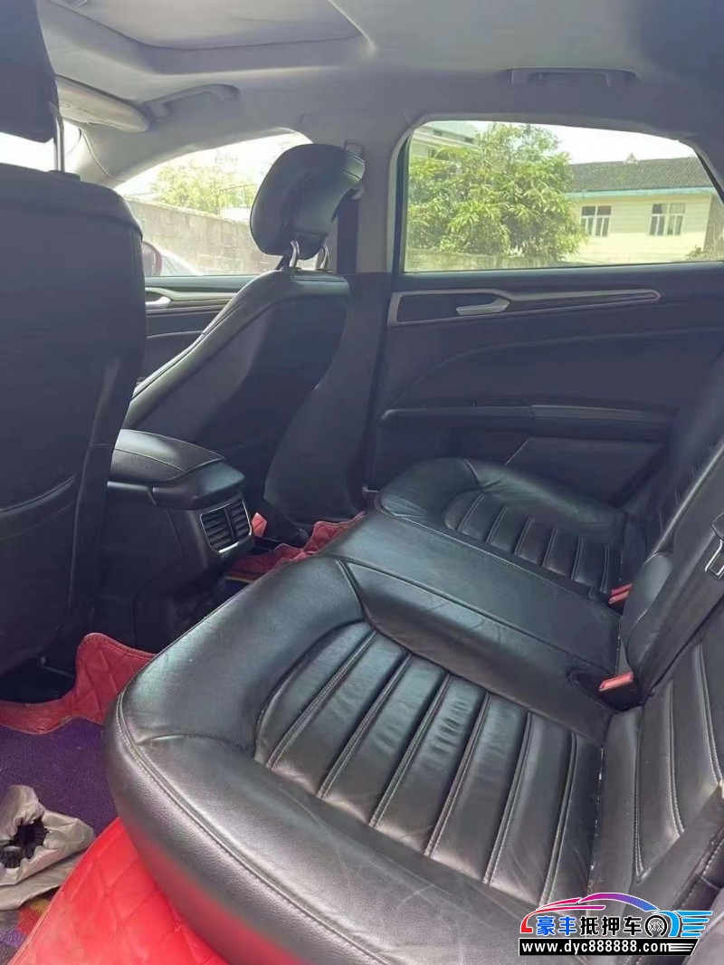 13年福特蒙迪欧轿车抵押车出售